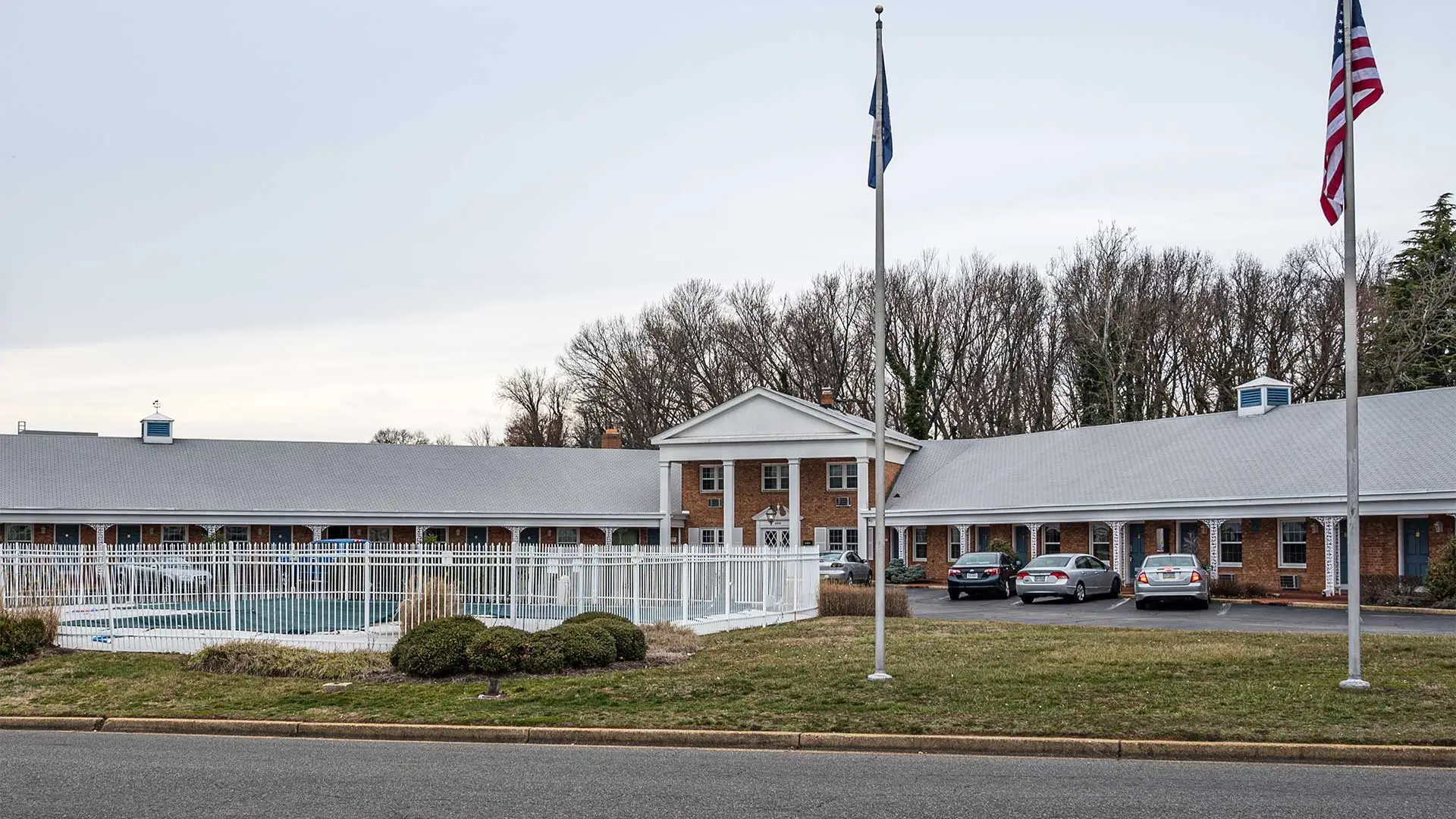 Lawn & Landscaping Services in Falls Church, VA Hambleton Lawn